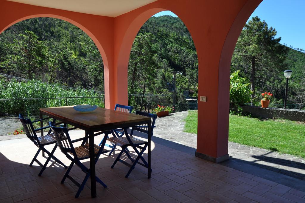 Rossola House Apartment Bonassola Room photo